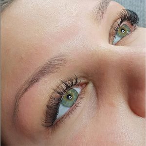 regard yeux verts mascara